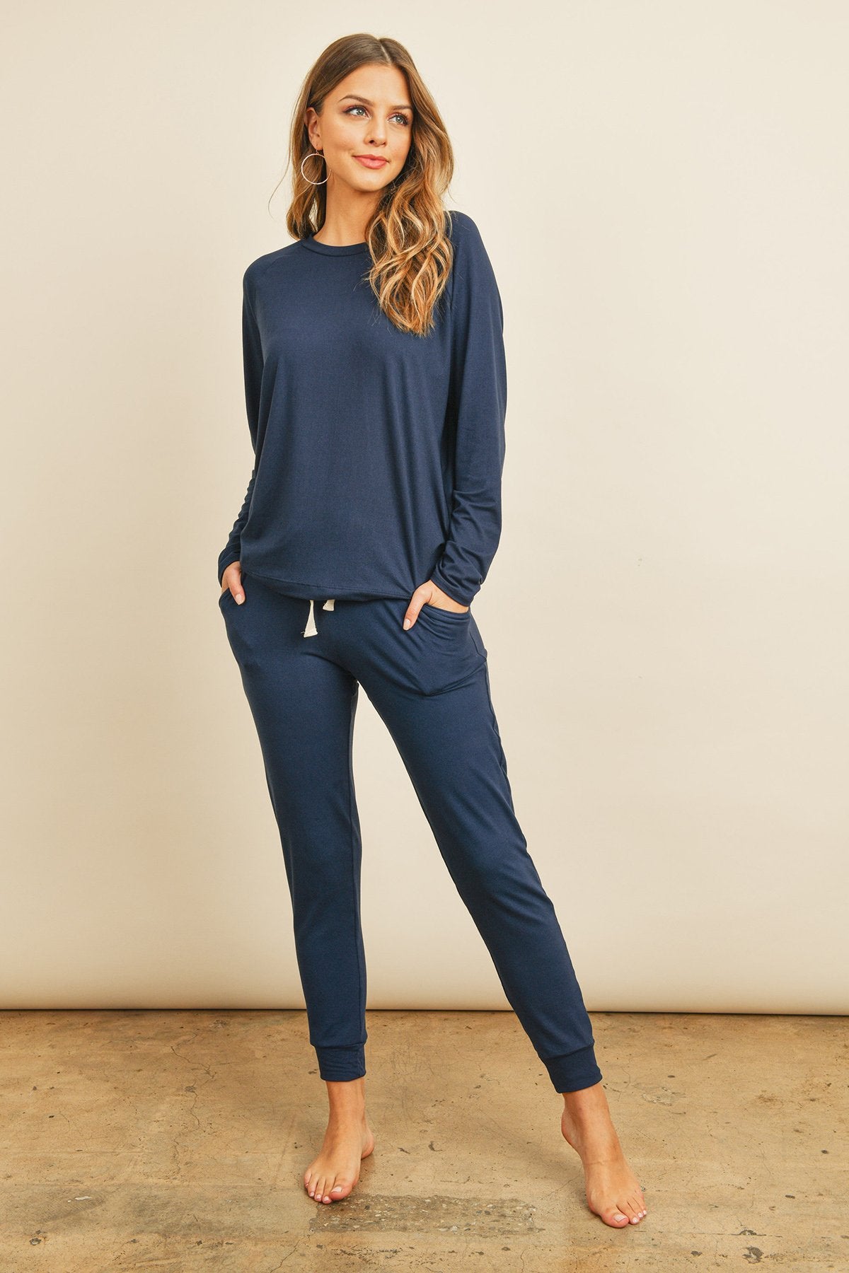 Conjunto Top y Jogger Sólido con Auto-Ajuste