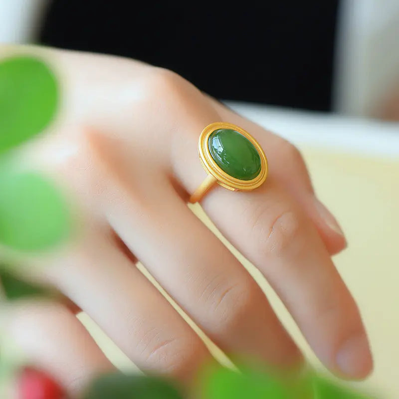 Jade Hetian Retro Emerald Women's Ring